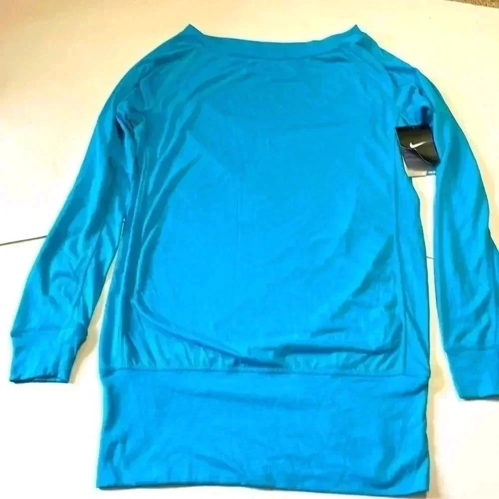 - Nike dry fit blue  long sleeve crew. size small